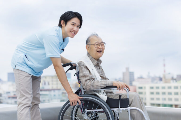 介護福祉士資格お持ちの方